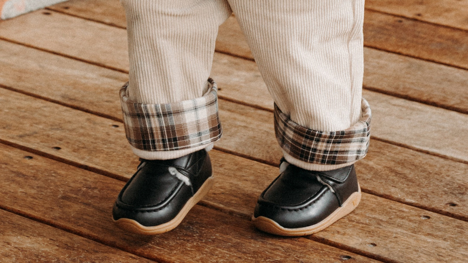 Kids First Shoes: Transitioning from Baby Shoes to Toddler Shoes