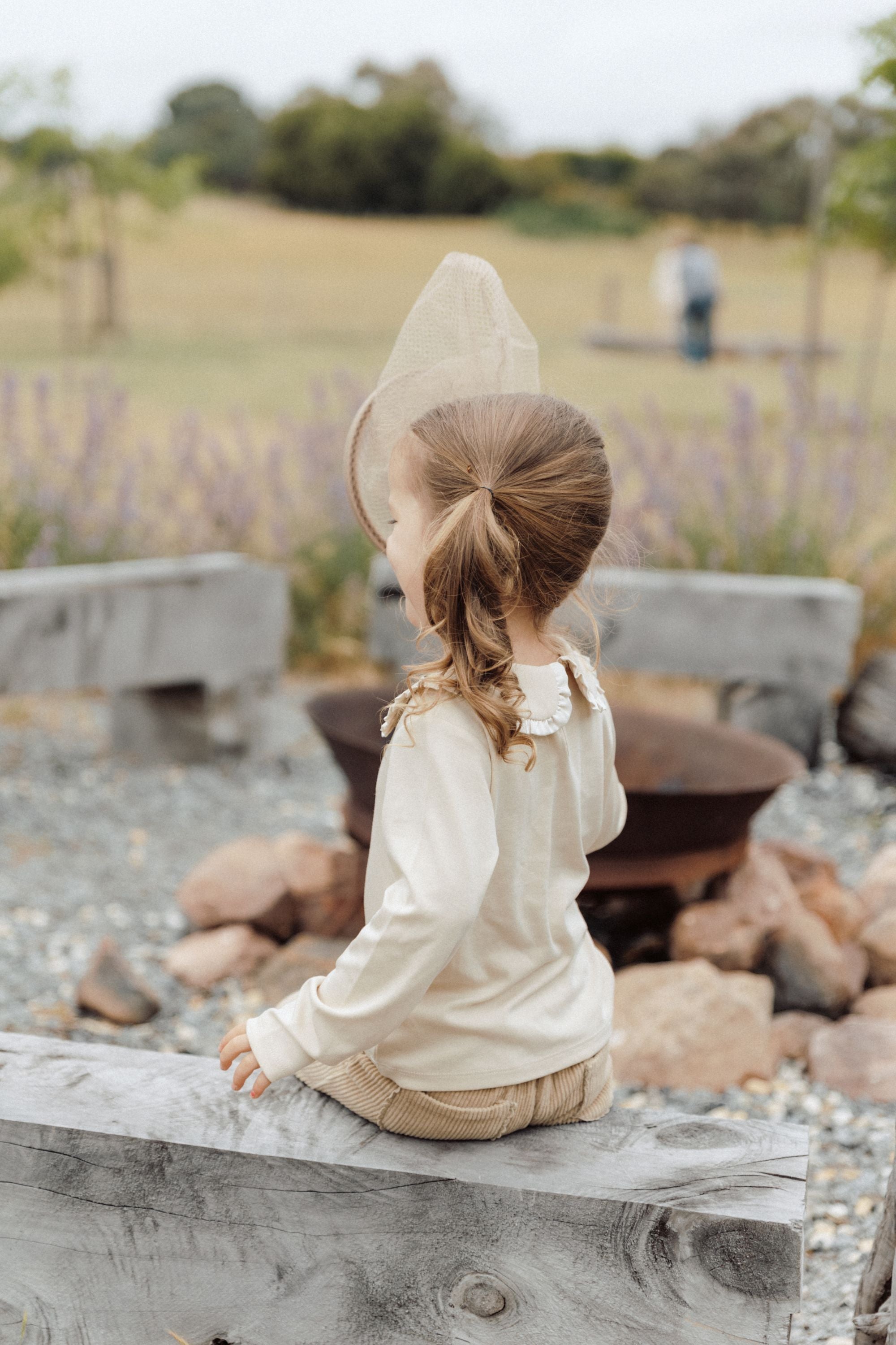 Lace Collar T-shirt - Milk Tea