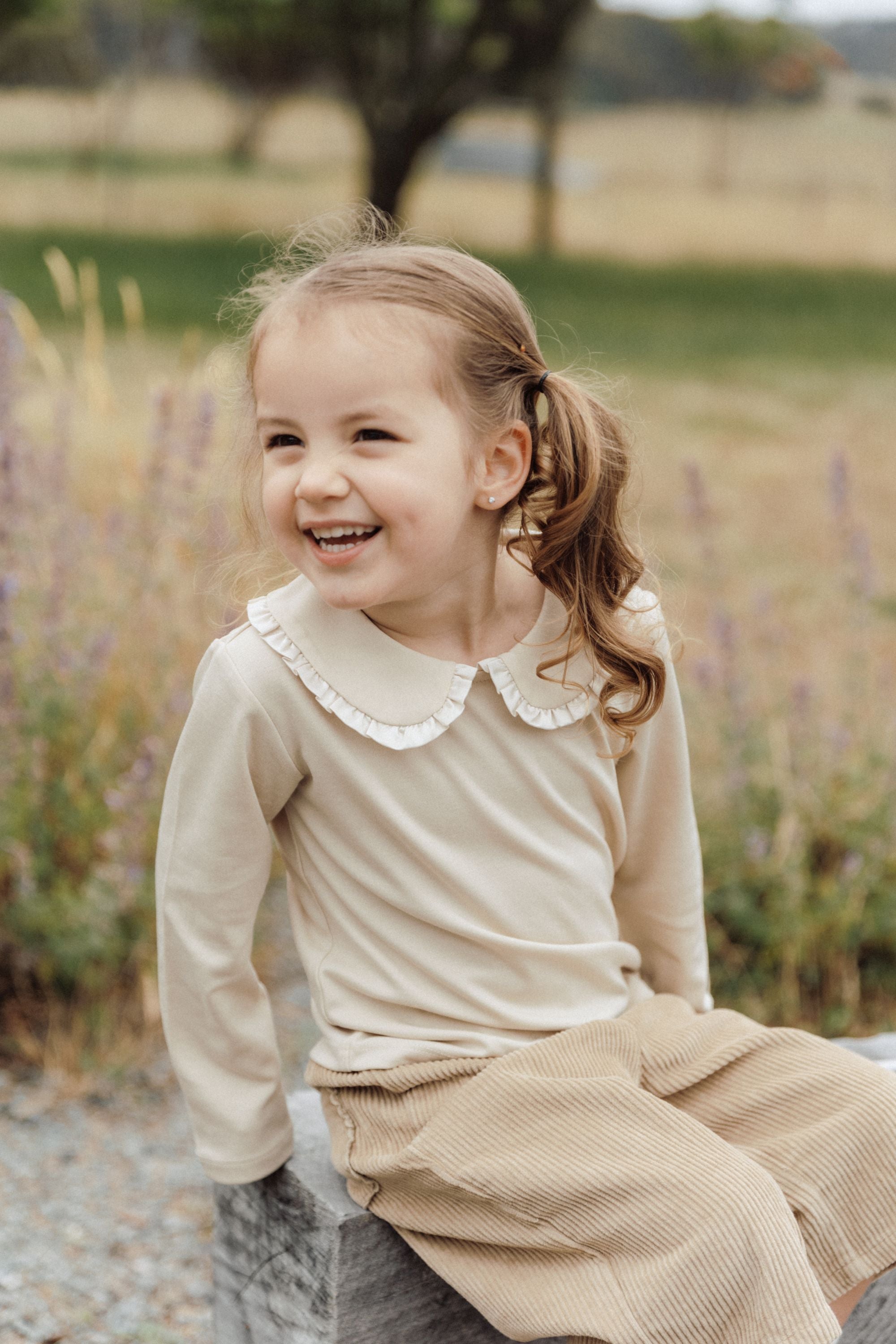 Lace Collar T-shirt - Milk Tea