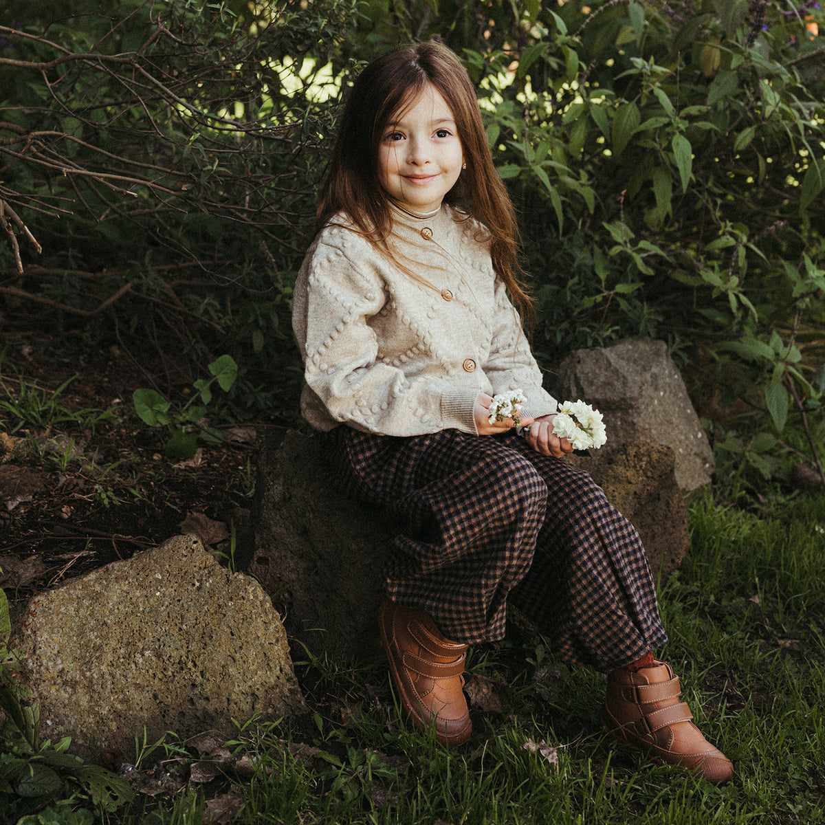 Pine - Latte Brown - 10.jpg
