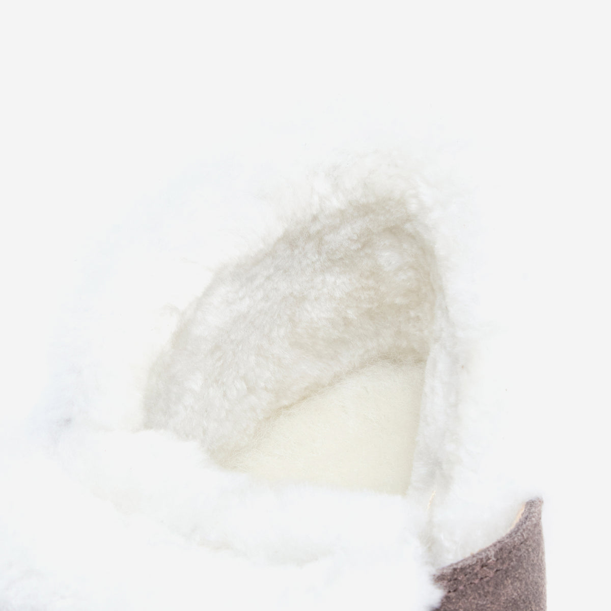Fur Eirian - Acorn Brown - 3.jpg