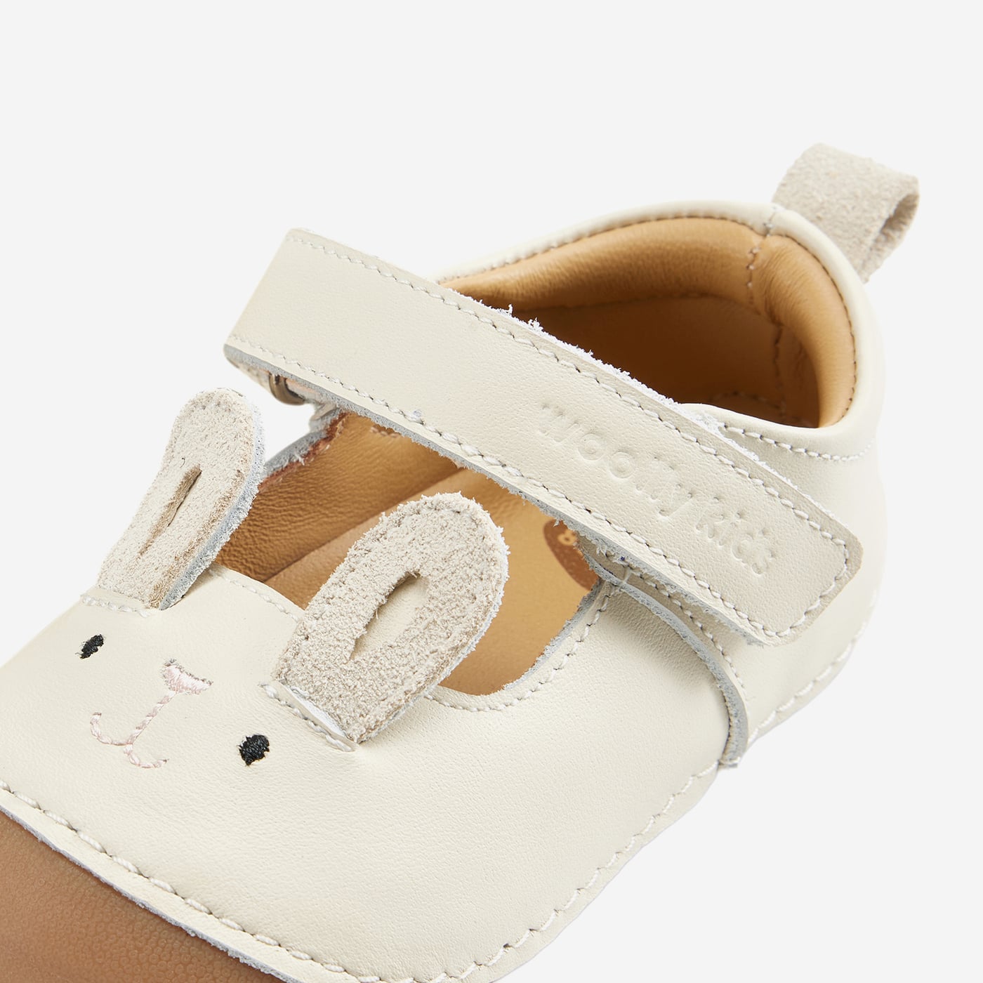 Animal spirits - Rabbit White - Woolly Kids - detail view