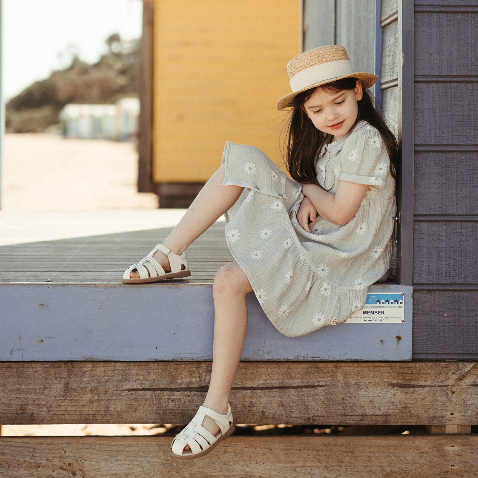 Billie - Cloud White