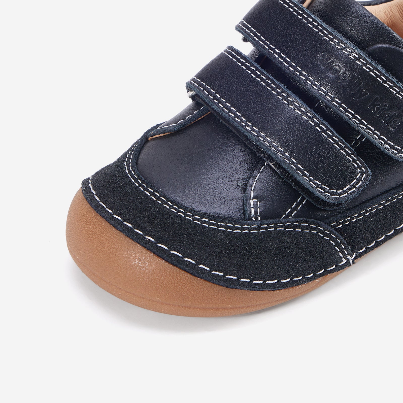 Elmon Obsidian - Toe Detail