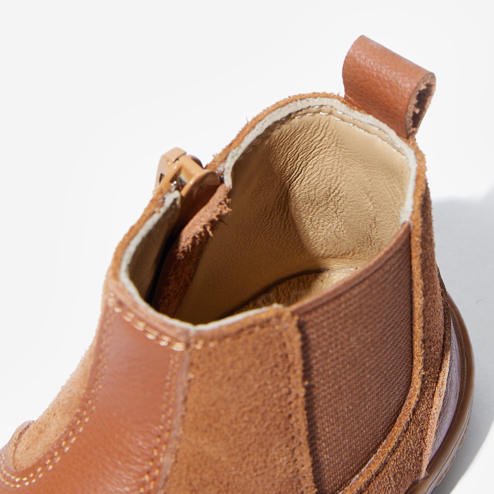Fenley - Acorn Brown - Woolly Kids - detail