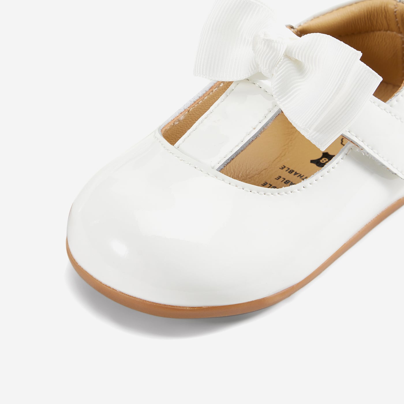 Lucy - Ivory White