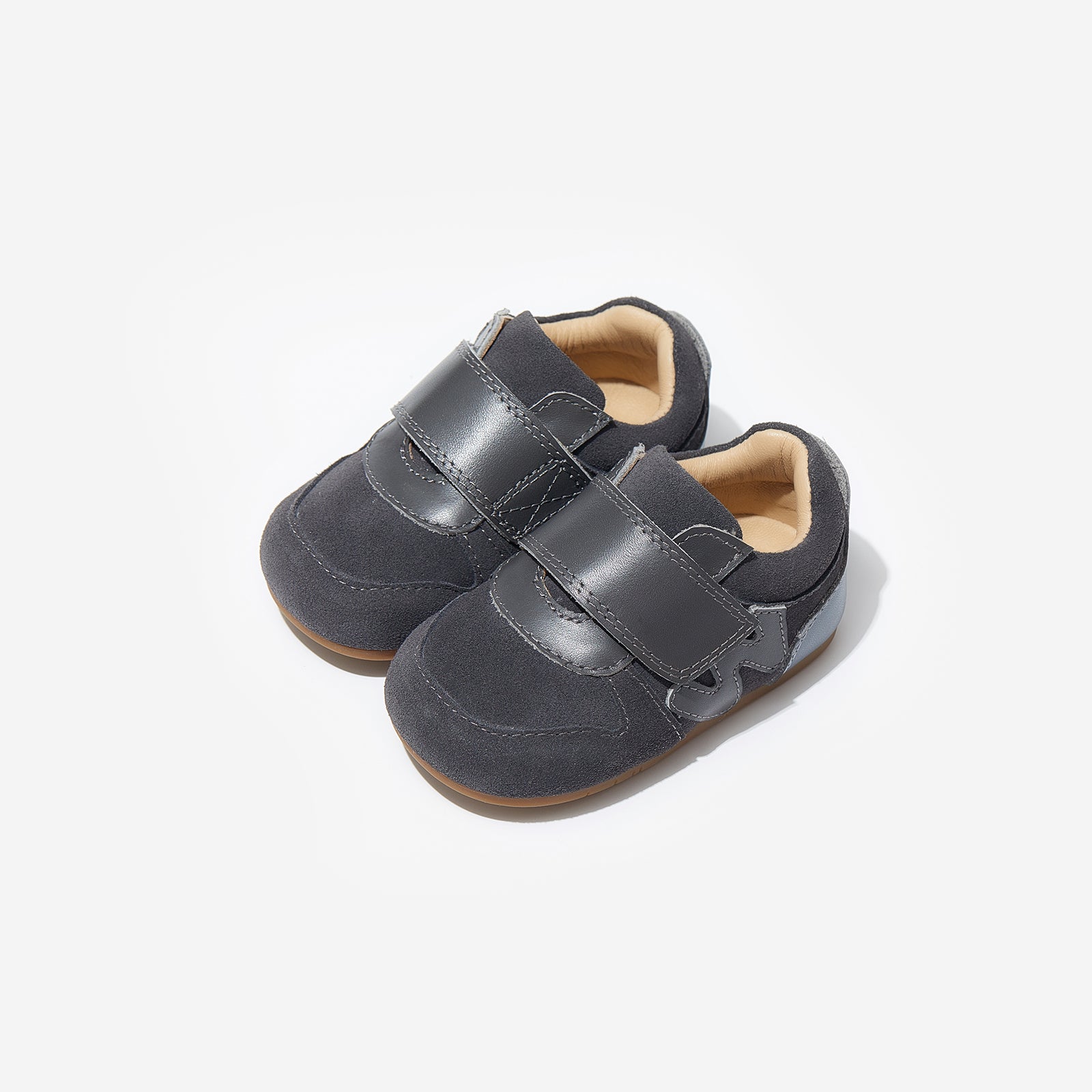 Maisie - Twilight Black