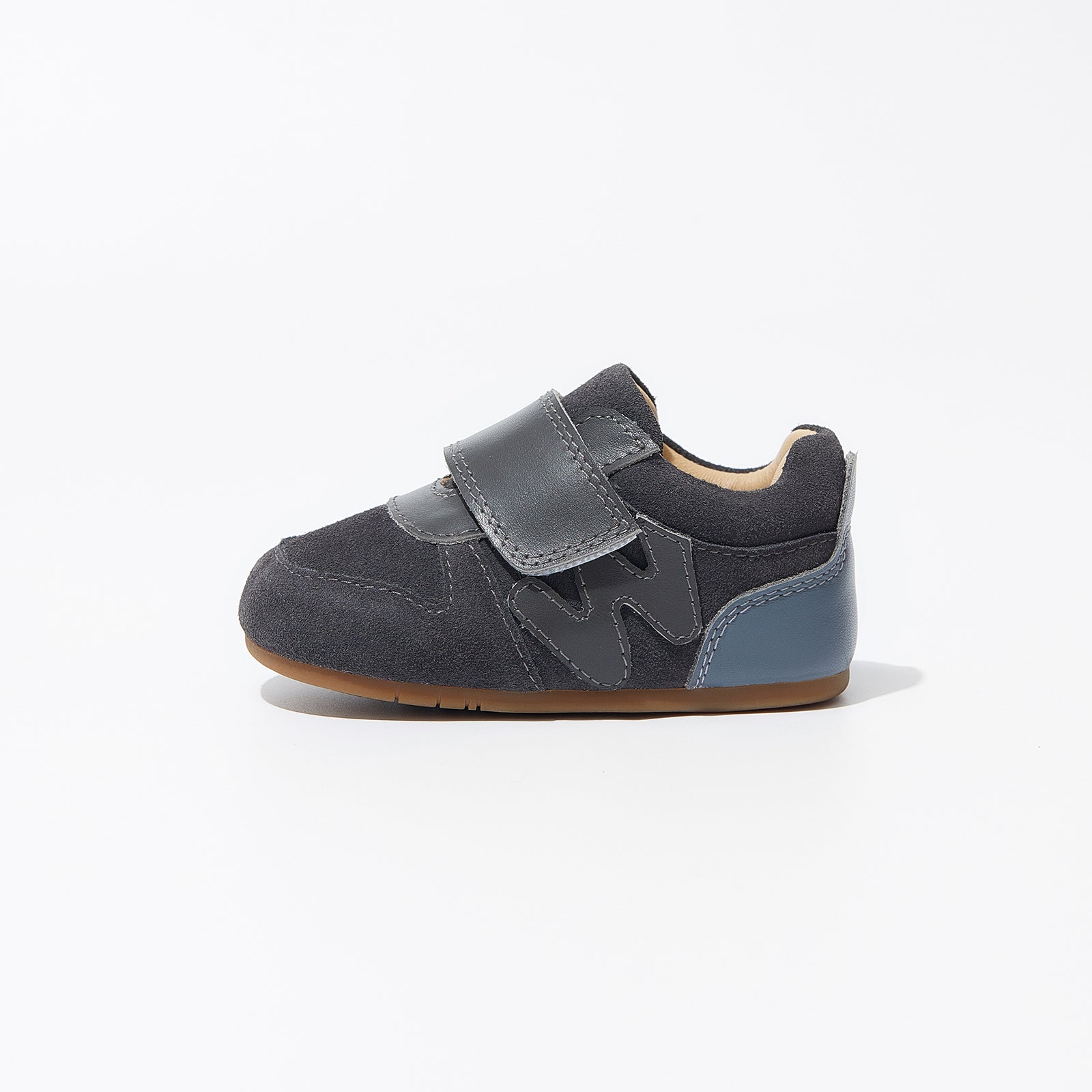 Maisie - Twilight Black