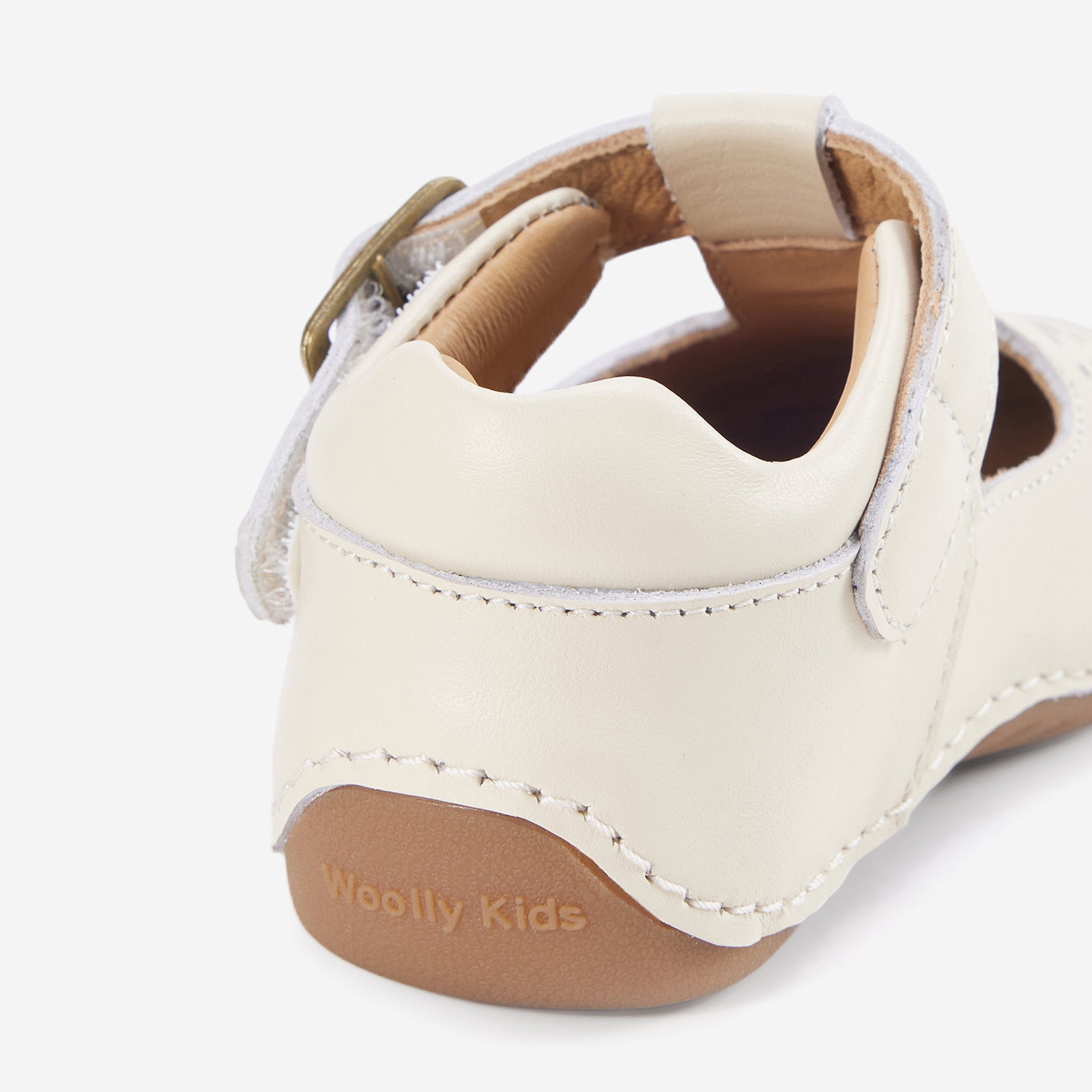 Mini Casey Ivory - Heel Detail