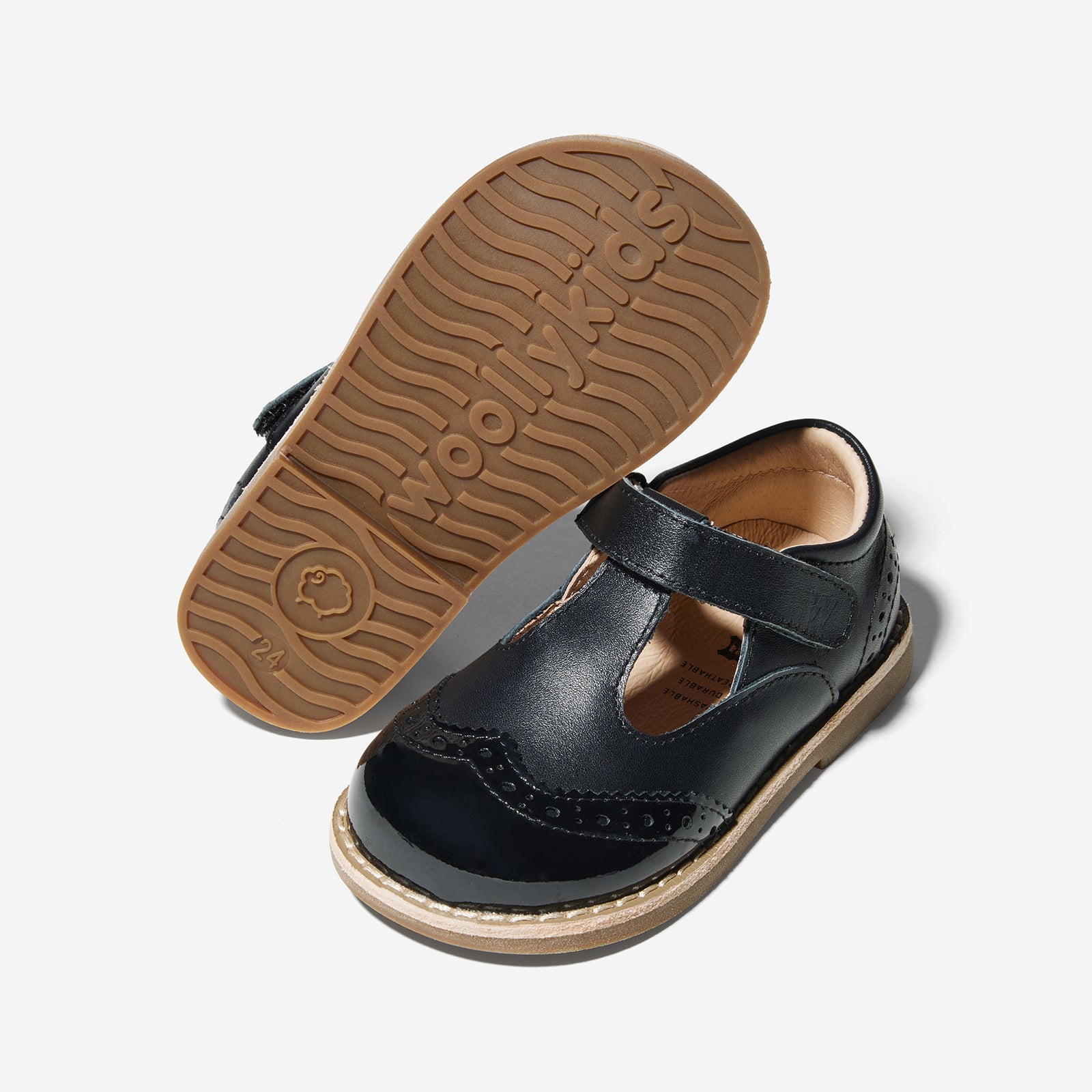 Reina - Obsidian Black