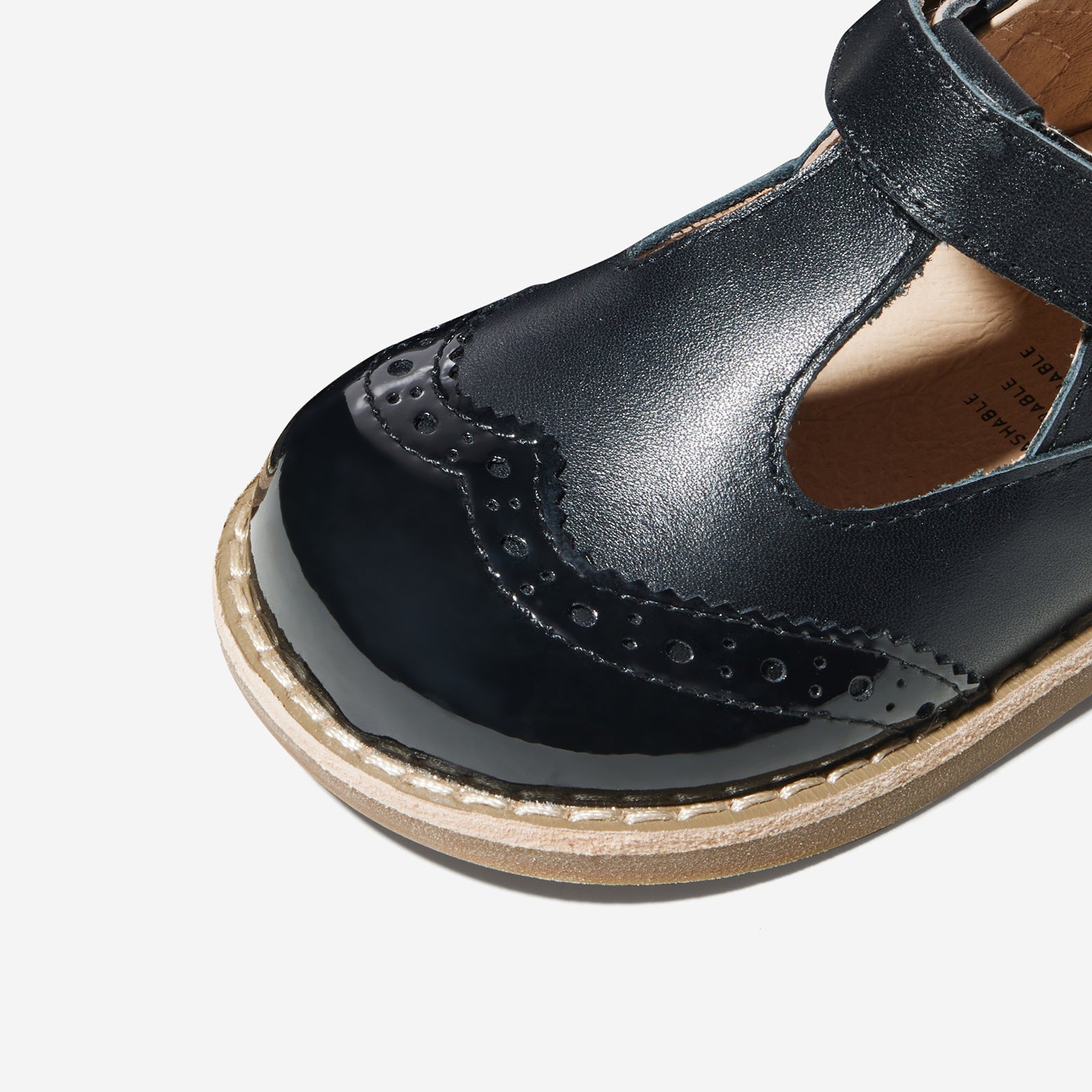 Reina - Obsidian Black