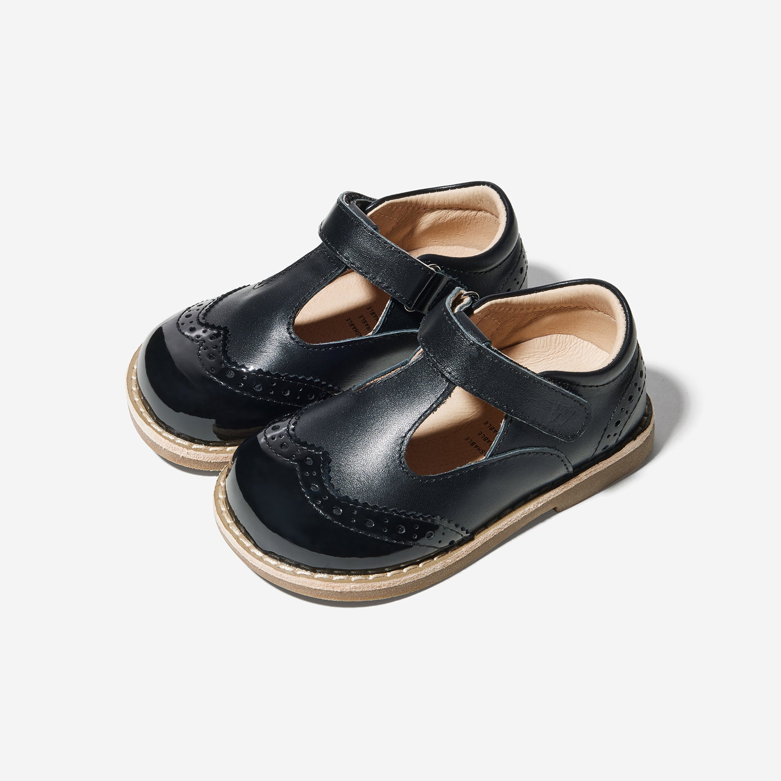 Reina - Obsidian Black