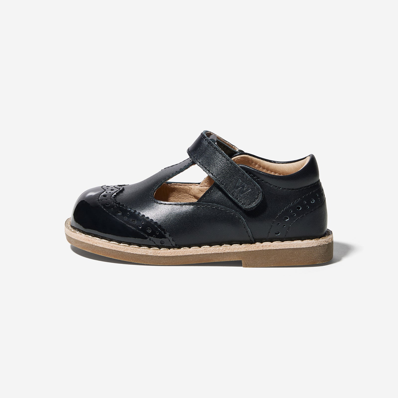 Reina - Obsidian Black