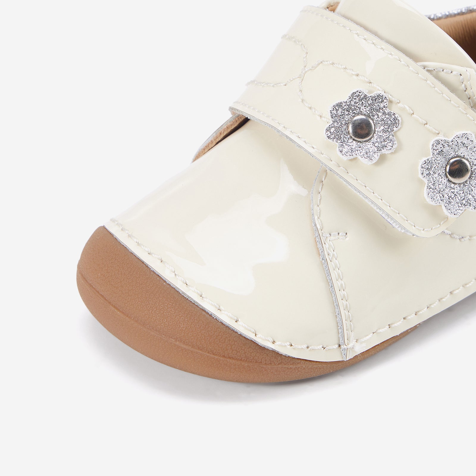 Talia Pearl White - Toe Detail