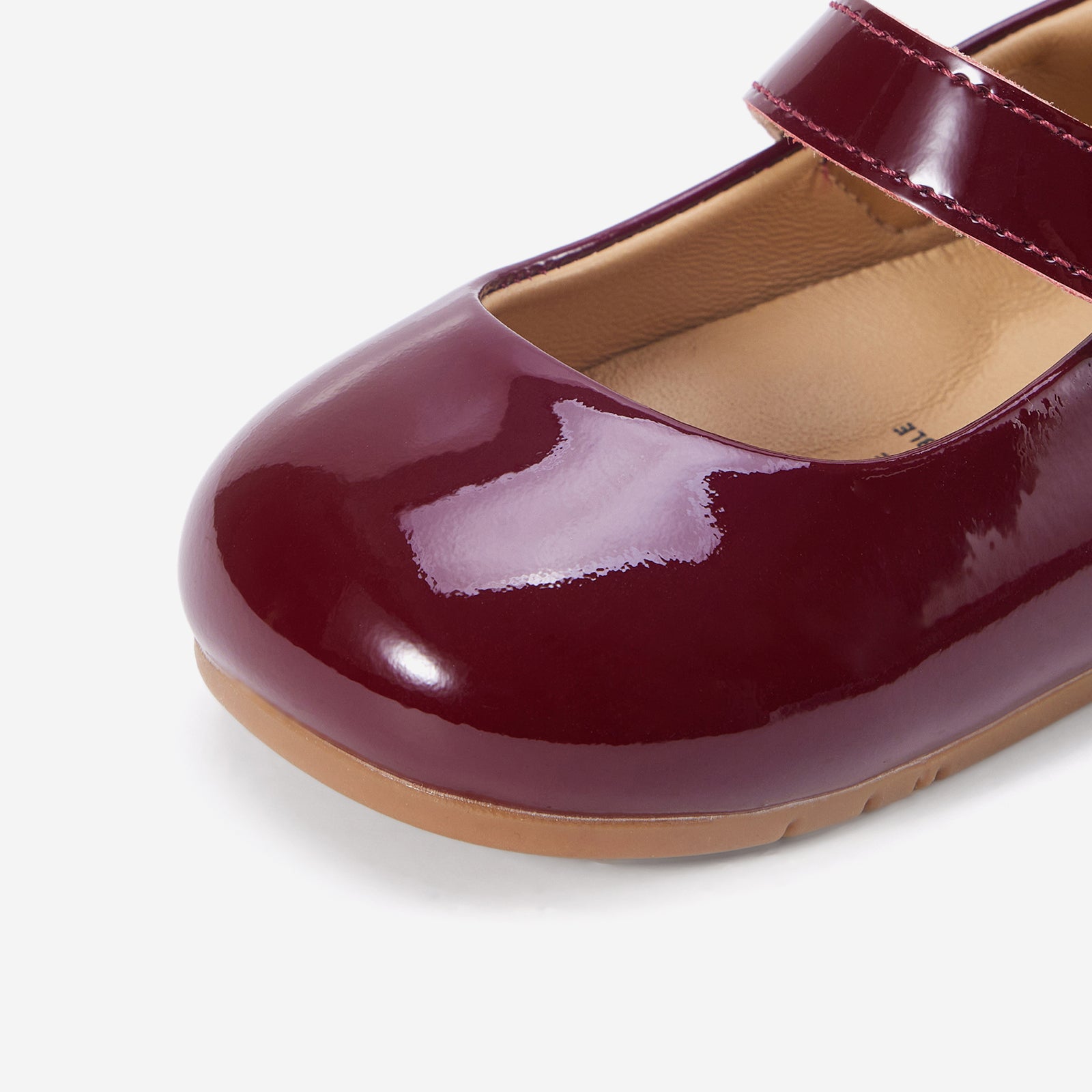 Mini Pearl Ruby Red - Toe Detail