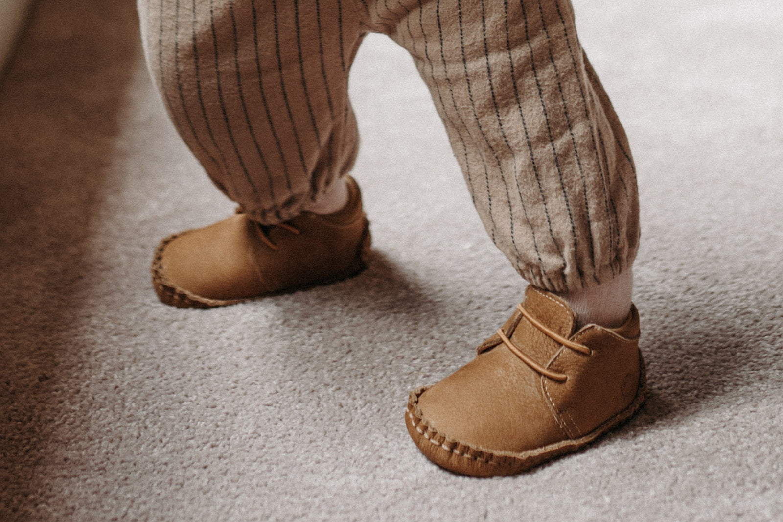 Is Your Baby Ready to Take Their First Steps? Signs and Guidance for P