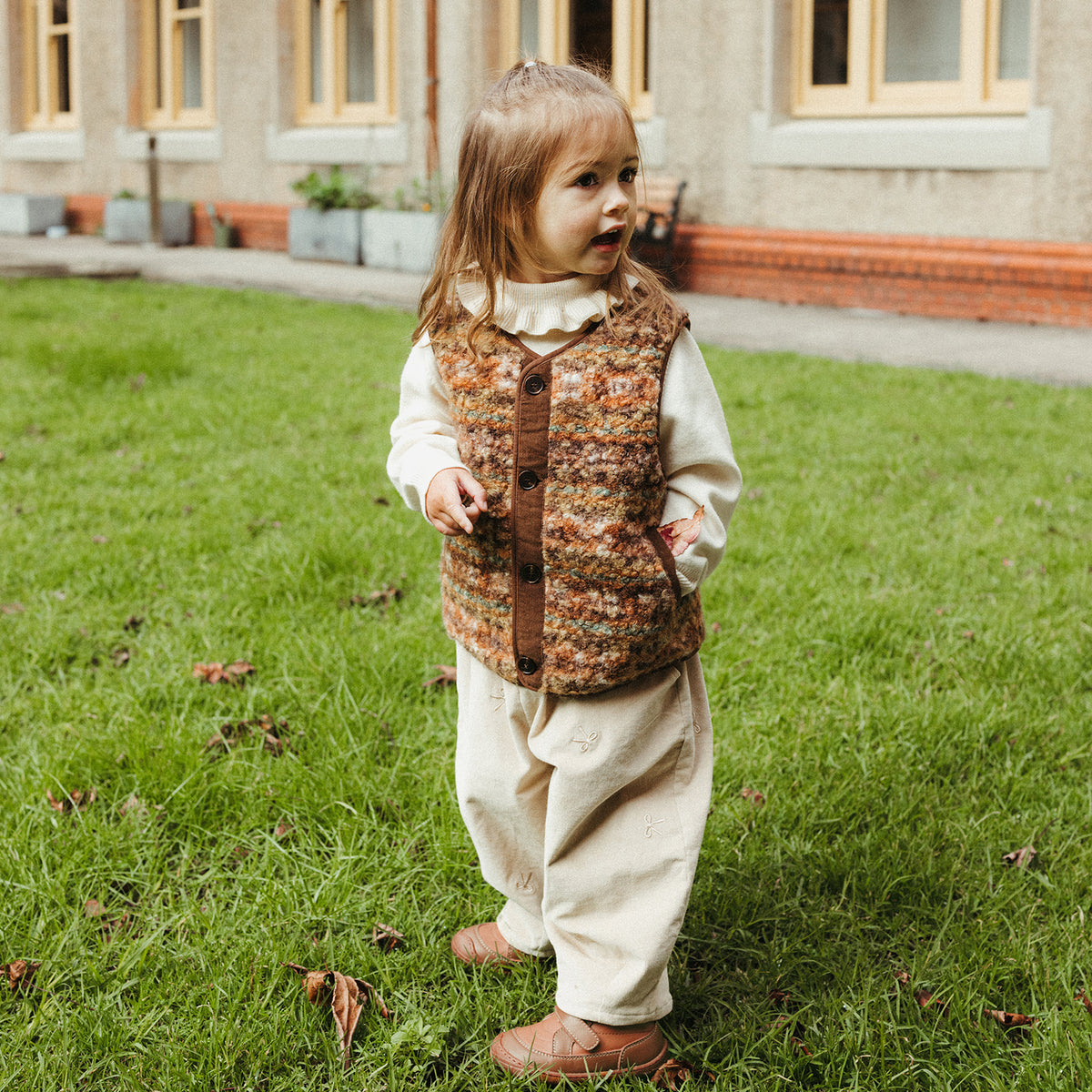 Mini Pine - Latte Brown - 10.jpg