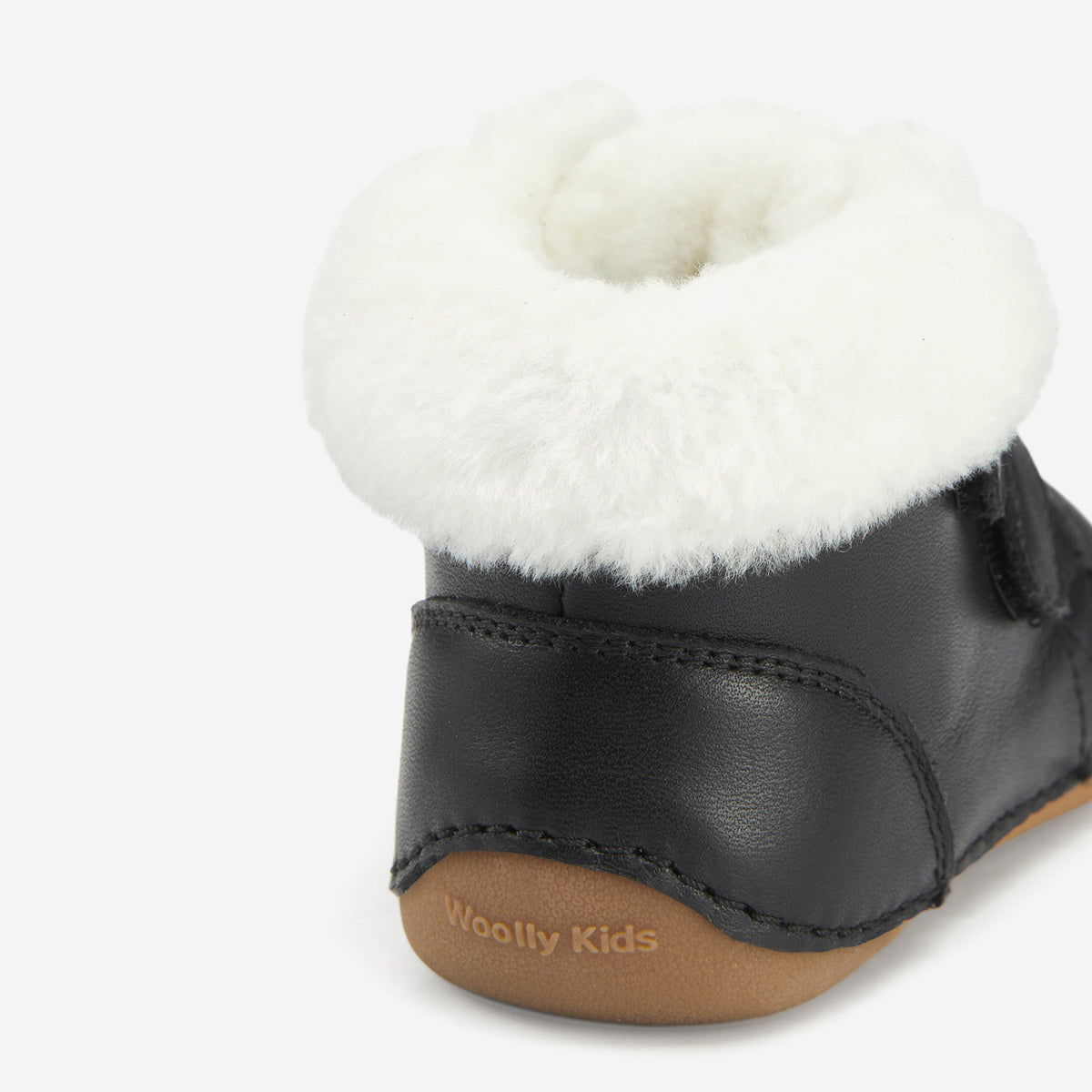 Fur Snow - Obsidian - 8.jpg