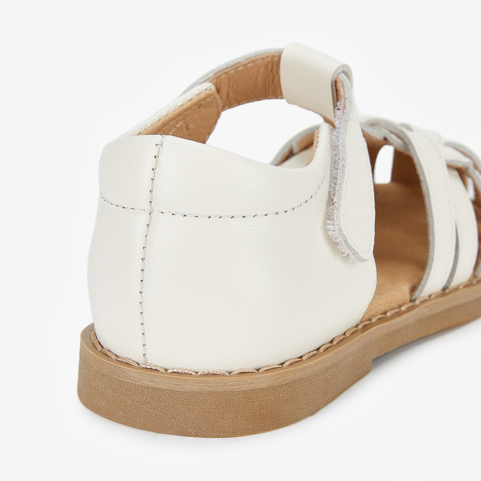 Sela - Cloud White