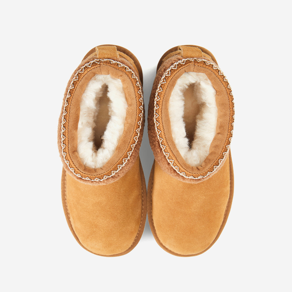 Stella Adult - Chestnut - 9.jpg
