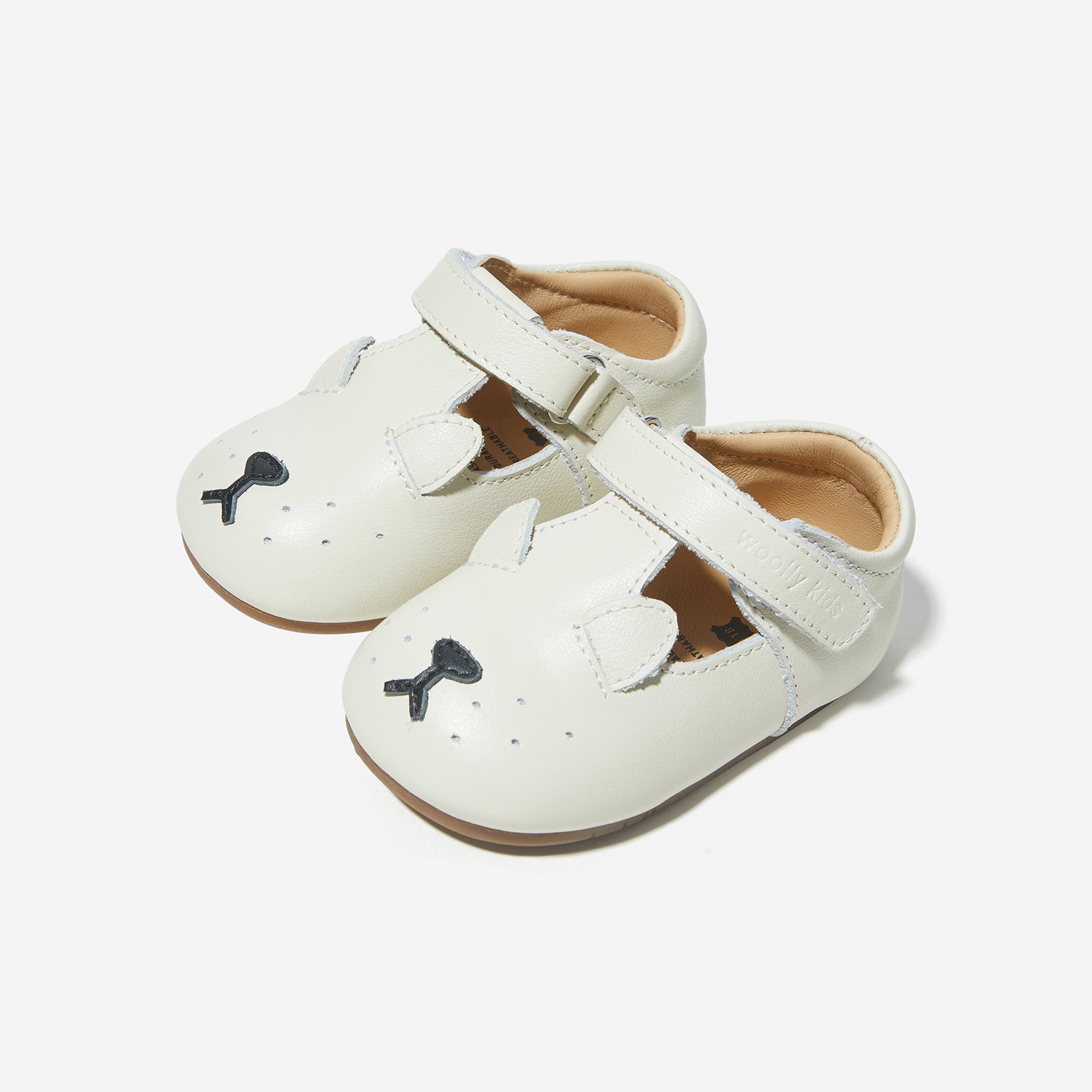 Animal Catalog - Puppies White