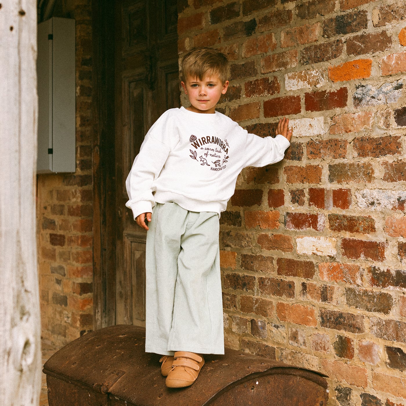 Chami - Cocoa Brown - Woolly Kids - lifestyle photo