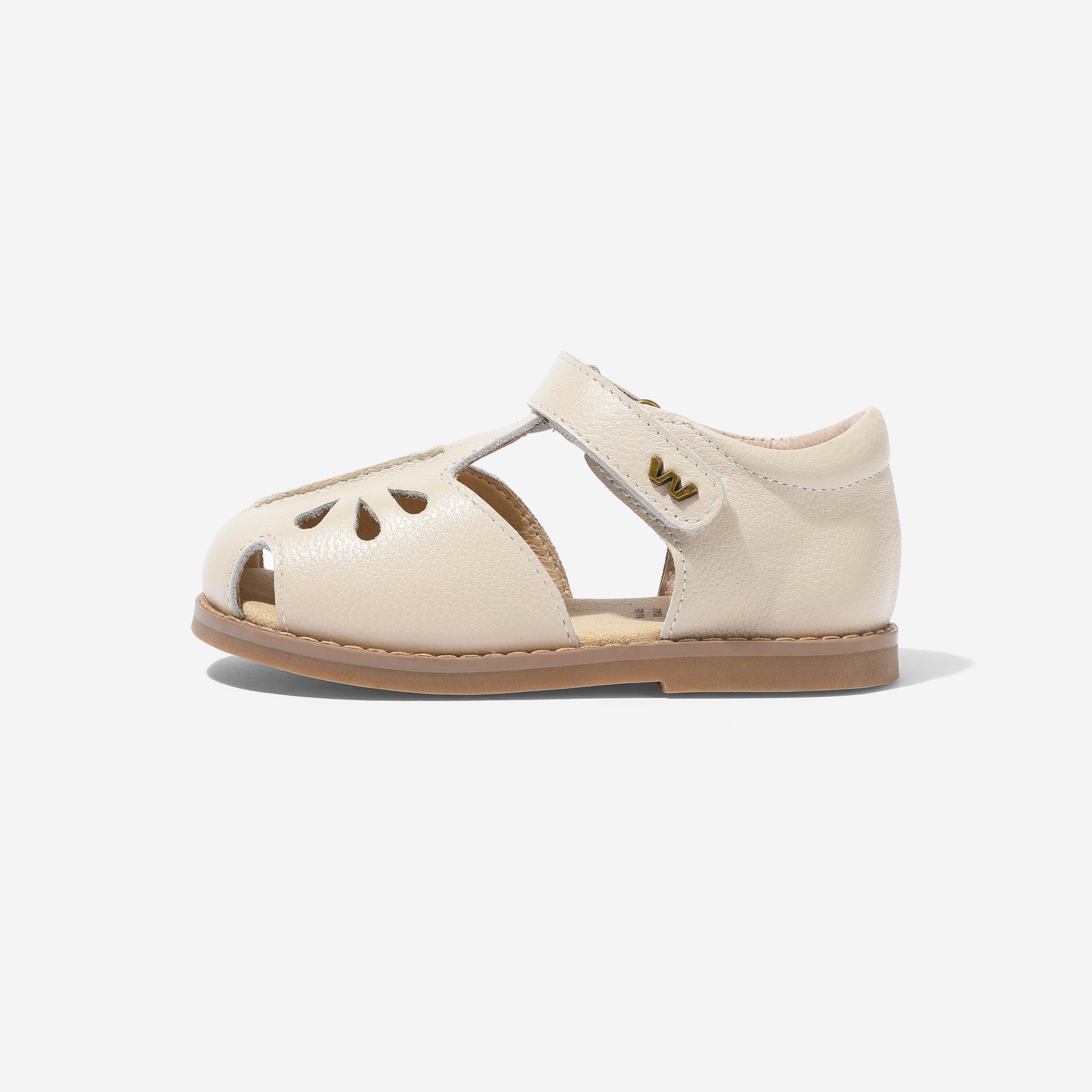 Chloe - Lunar White