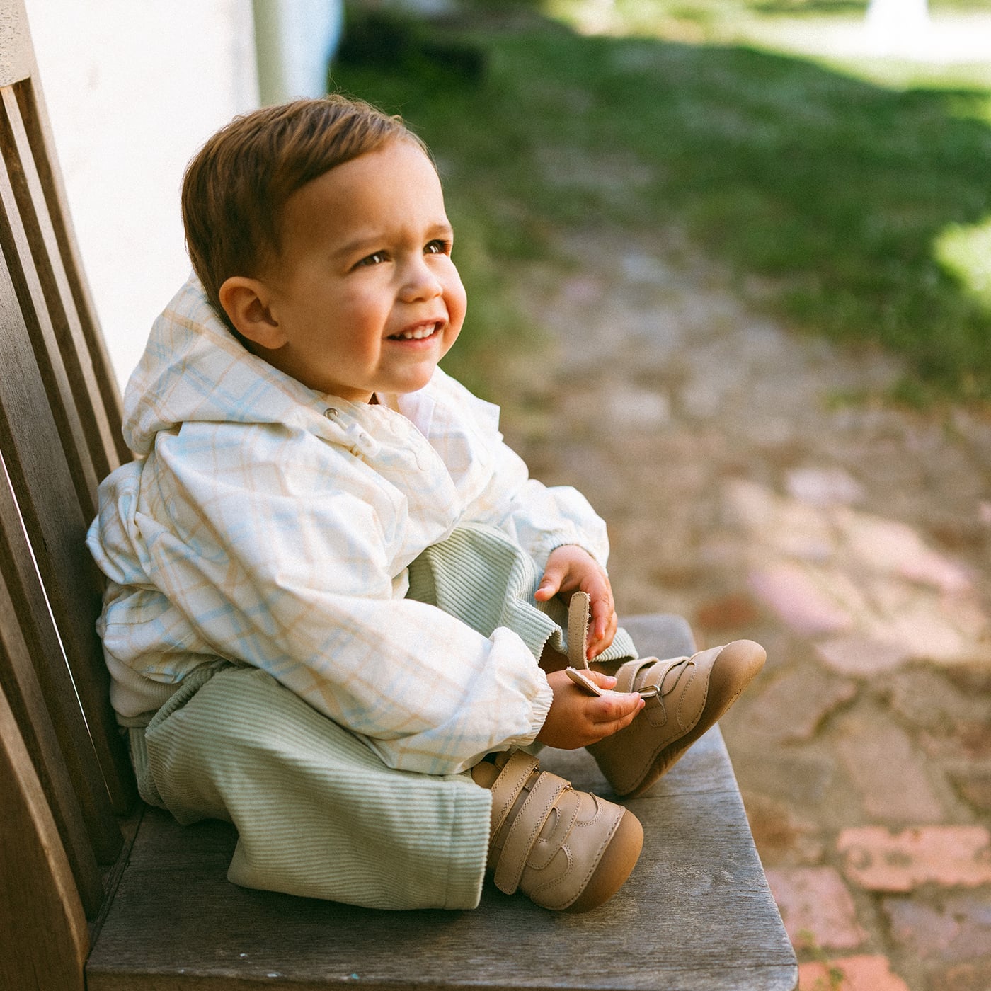 Eimile - Milk Tea Brown - Woolly Kids - lifestyle photo