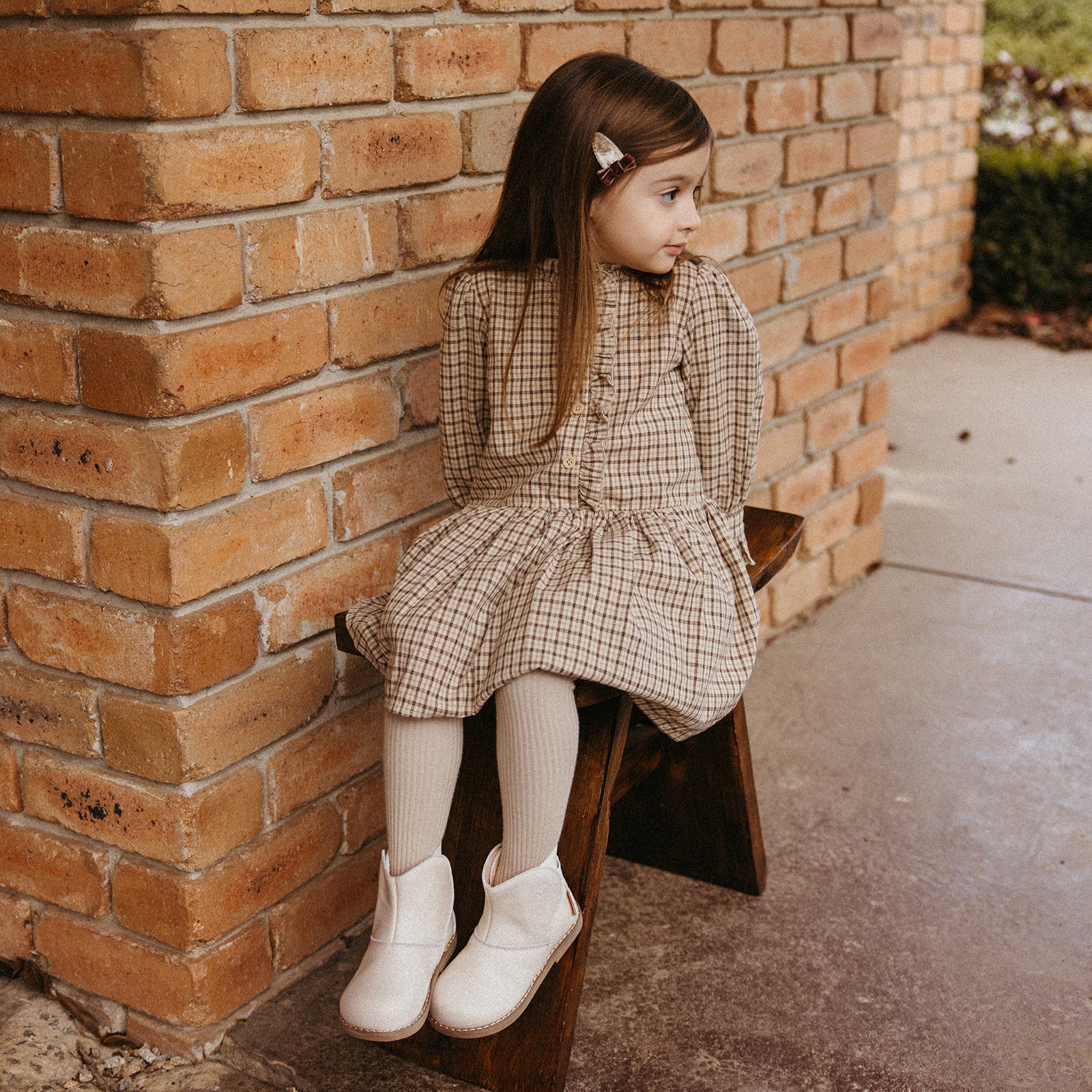 Felina - Cream White