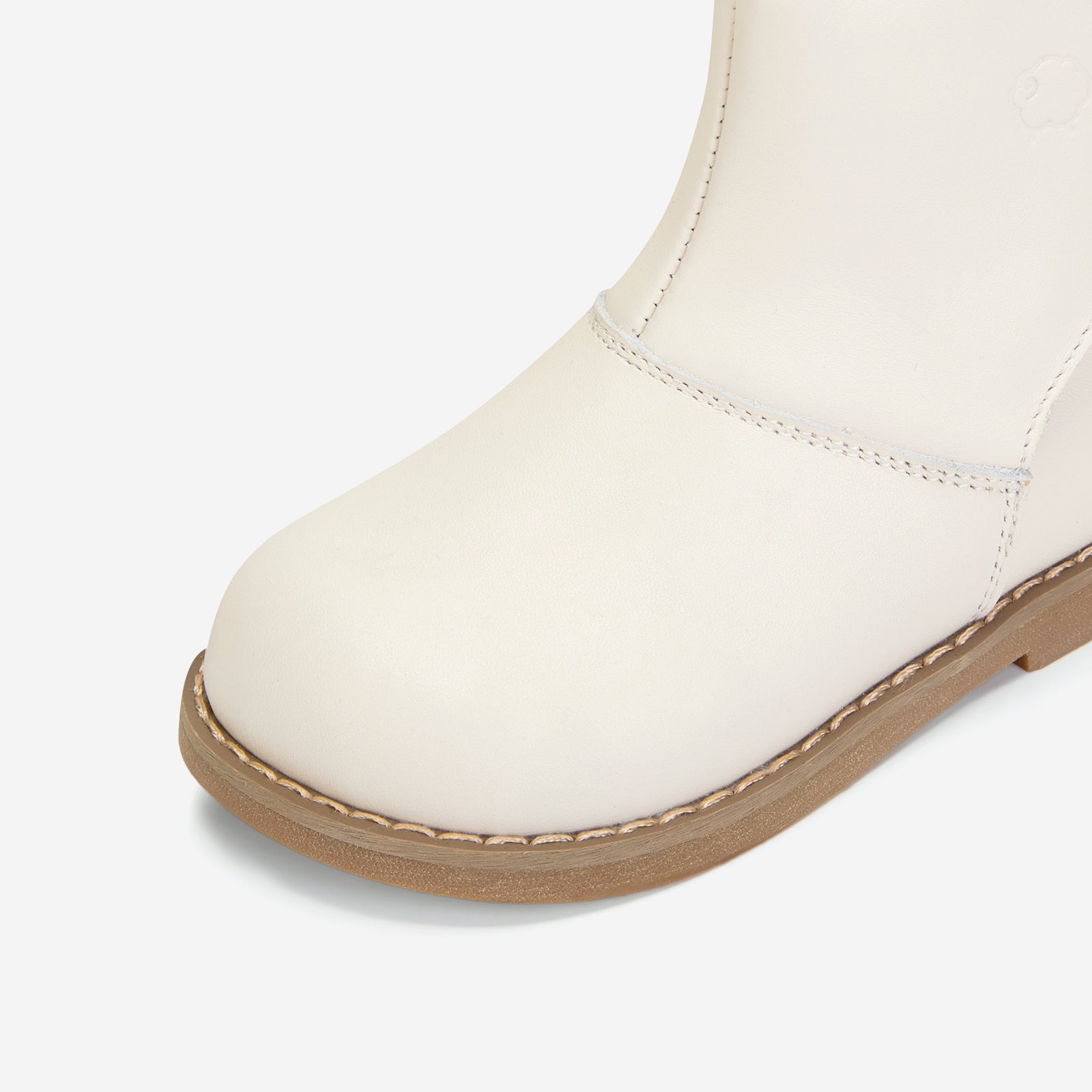 Felina - Cream White