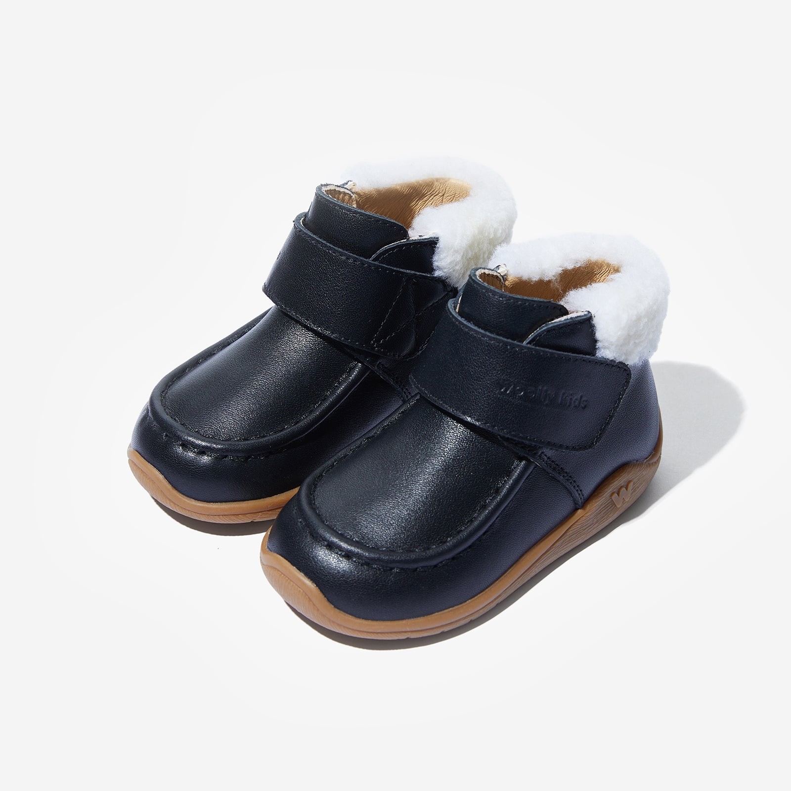 Jodi - Pearl Black
