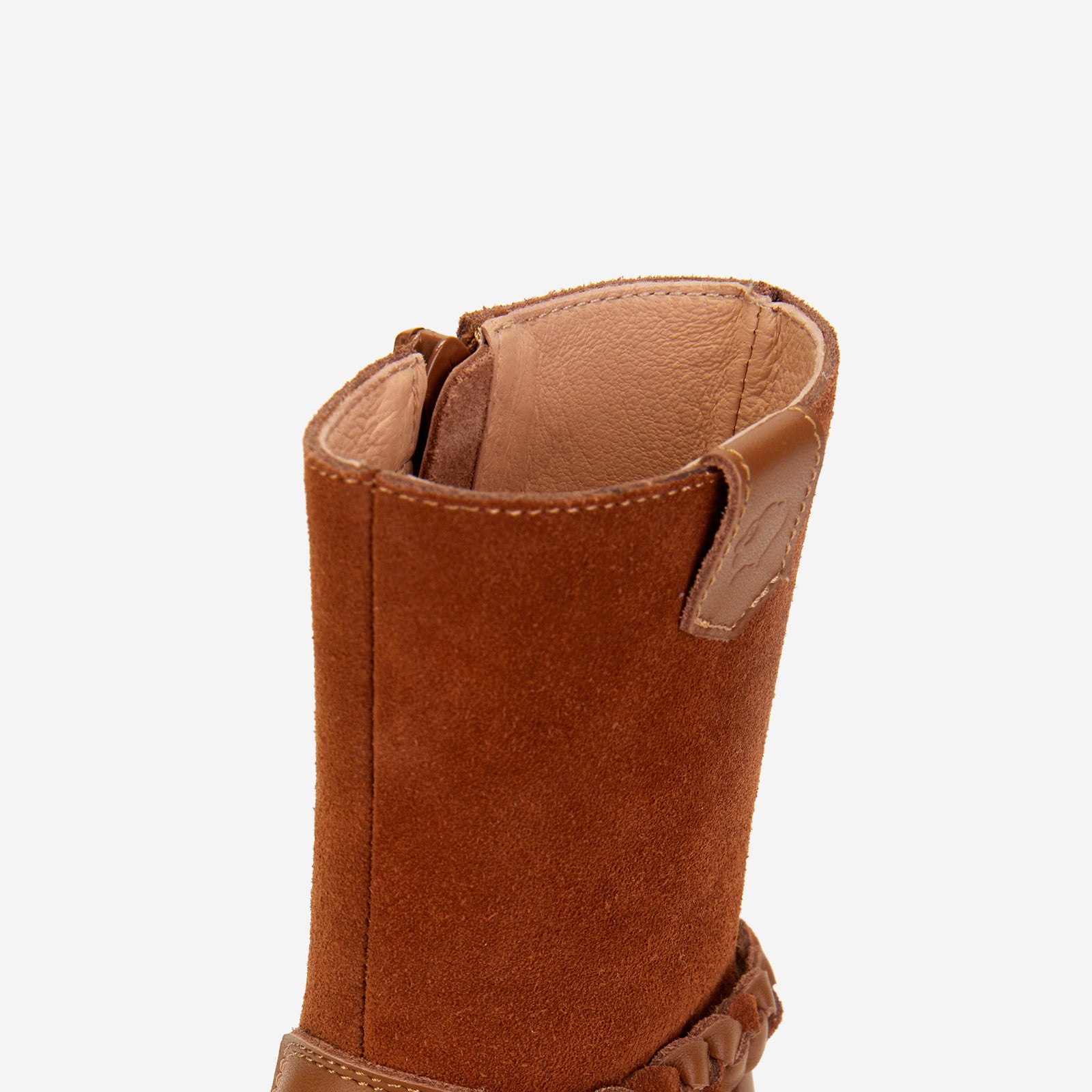 Luna - Chestnut Brown