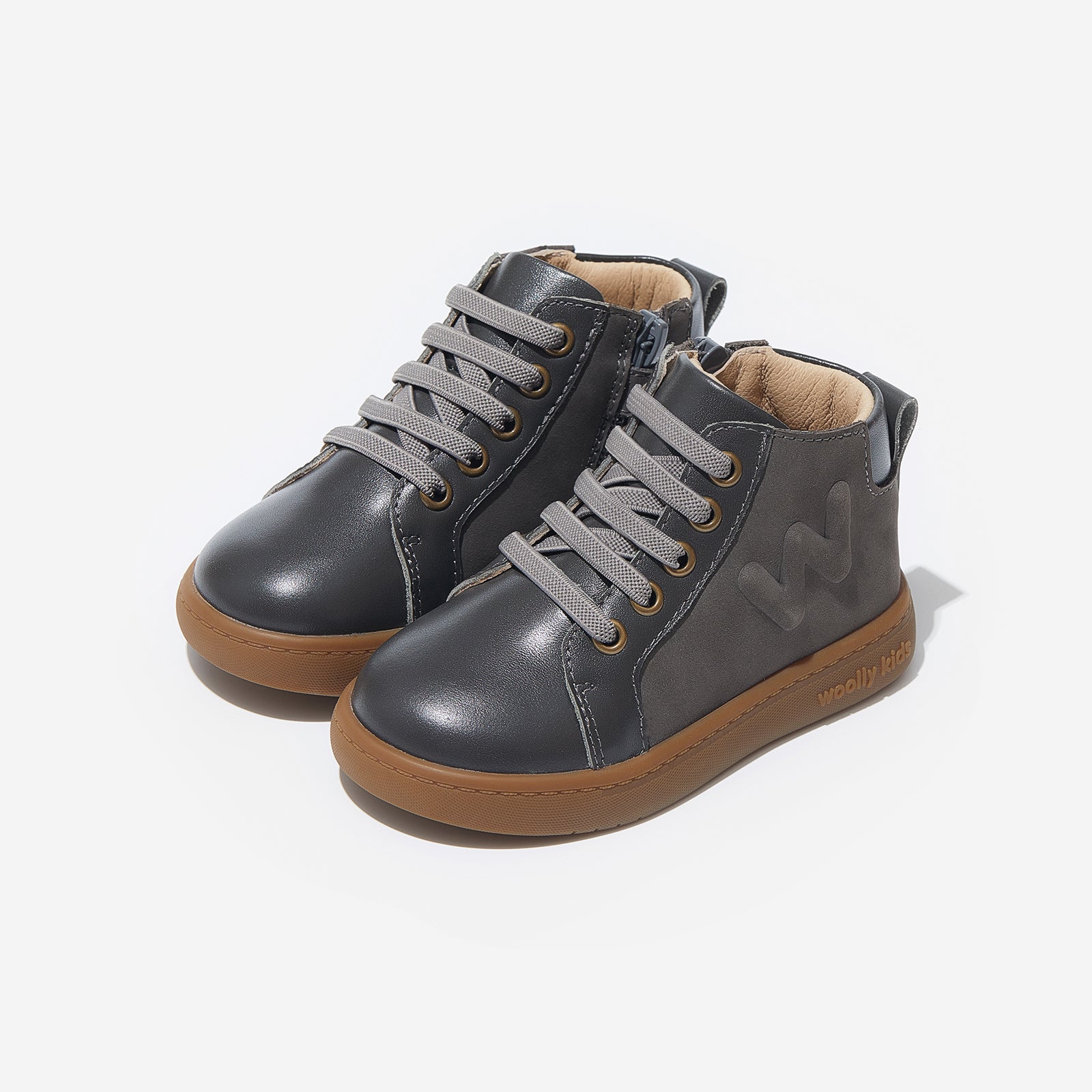 Pine - Iron Black