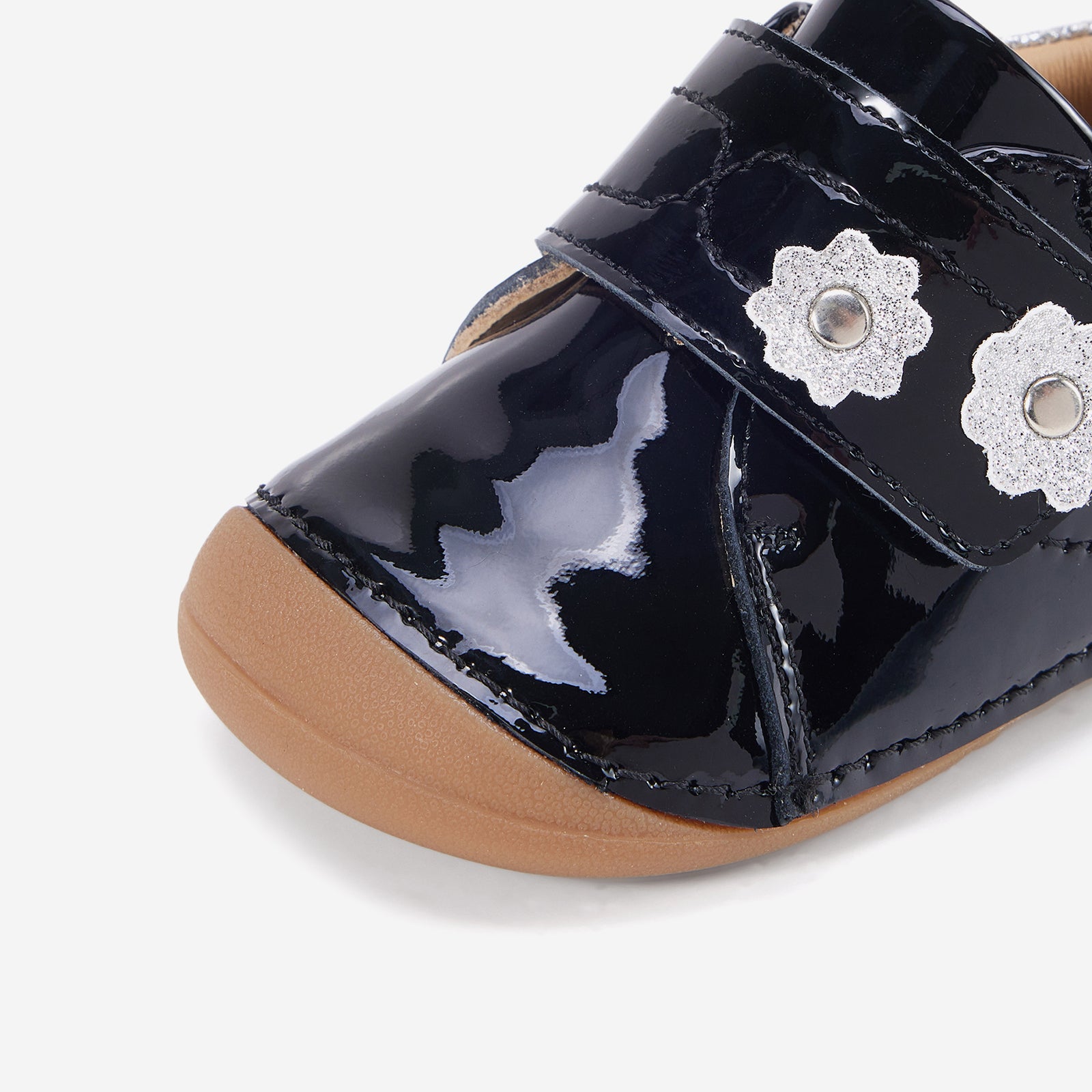 Talia Pearl Black - Toe Detail