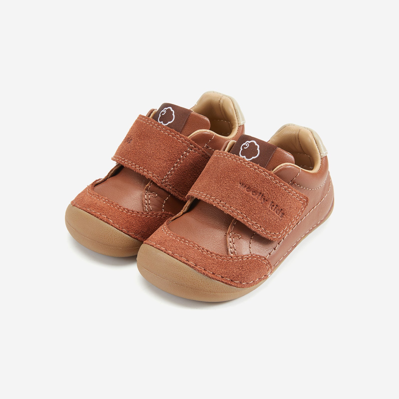 Voye - Reddish Brown