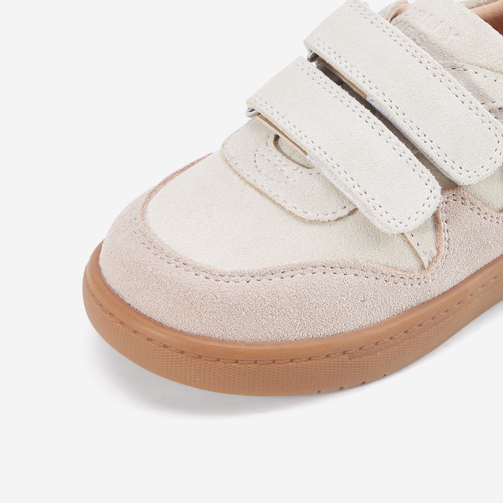Walter Almond - Toe Detail