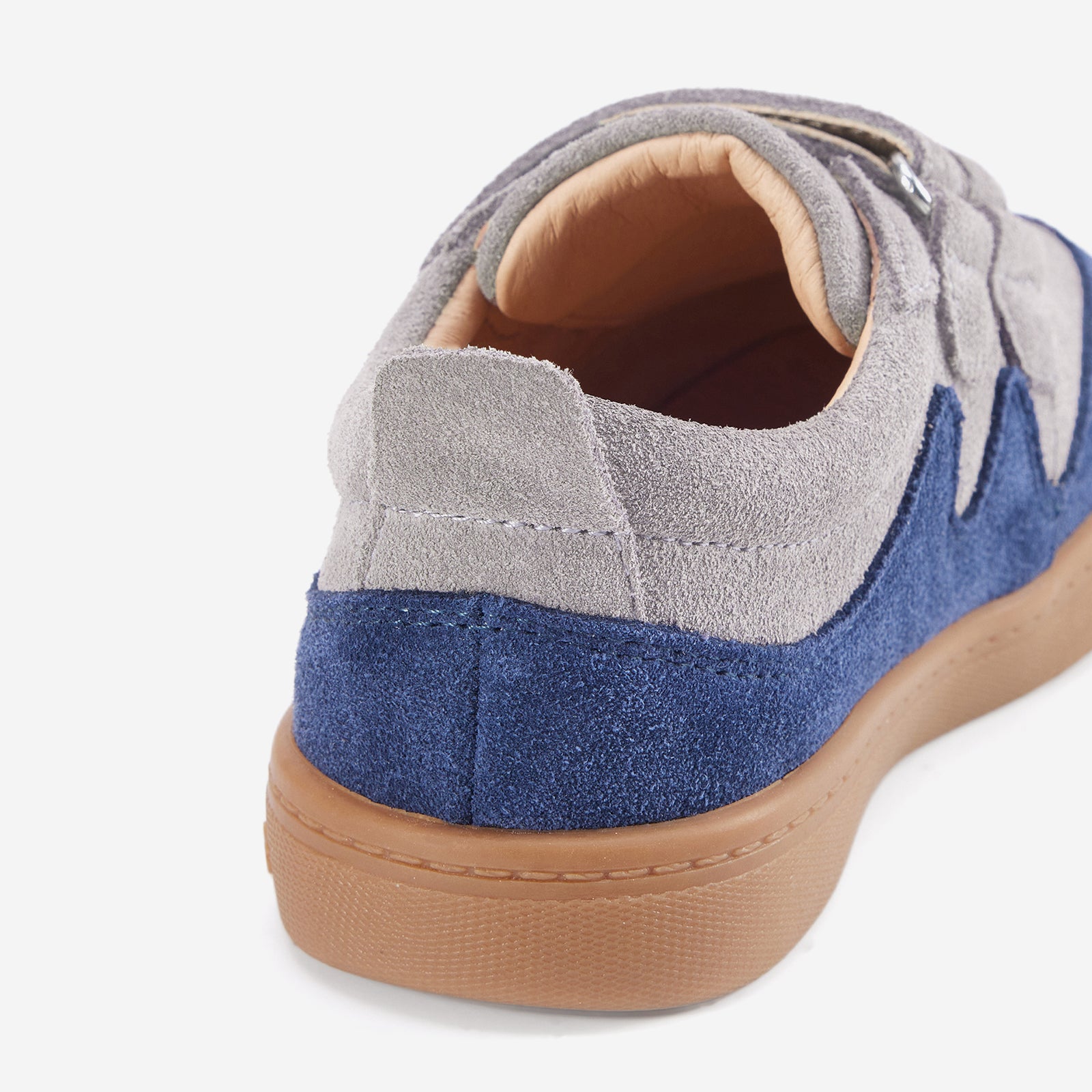 Walter Haze - Heel Detail
