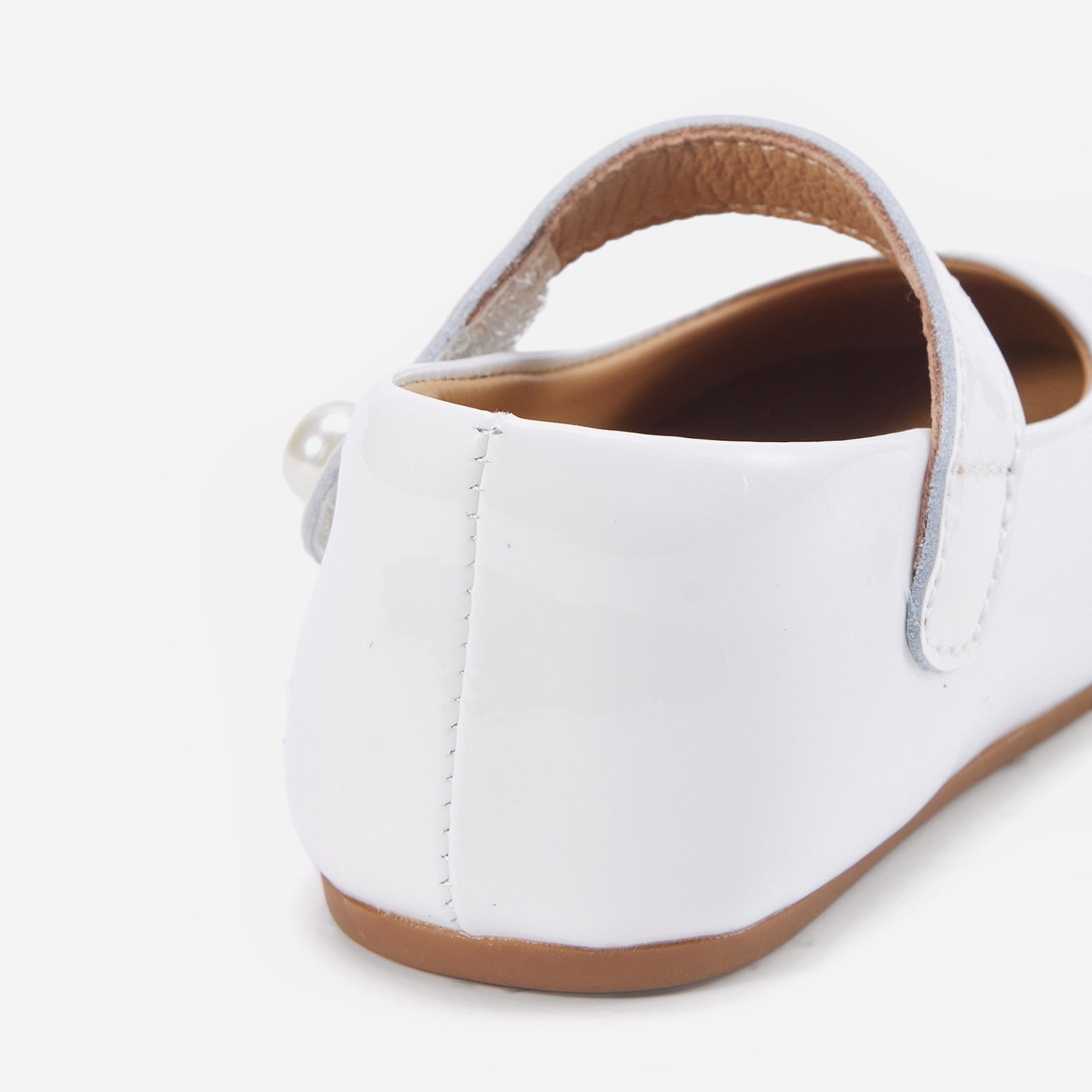 Mini Pearl Cream White - Heel Detail